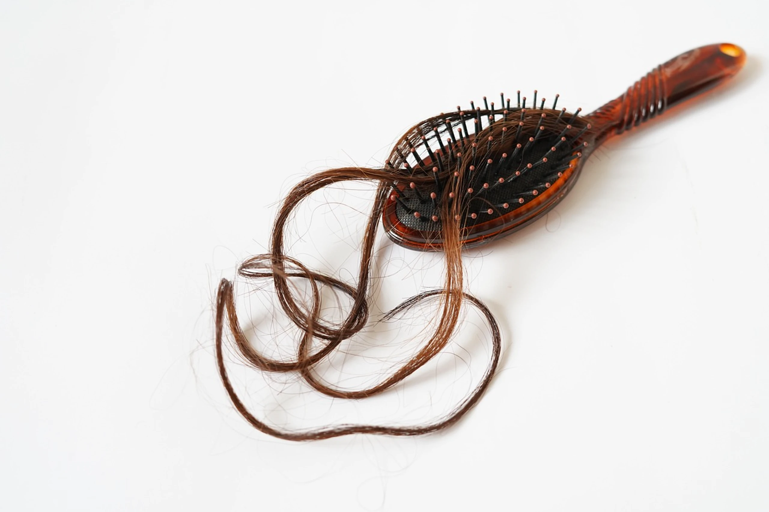 Haarbürste mit ausgefallenen Haaren