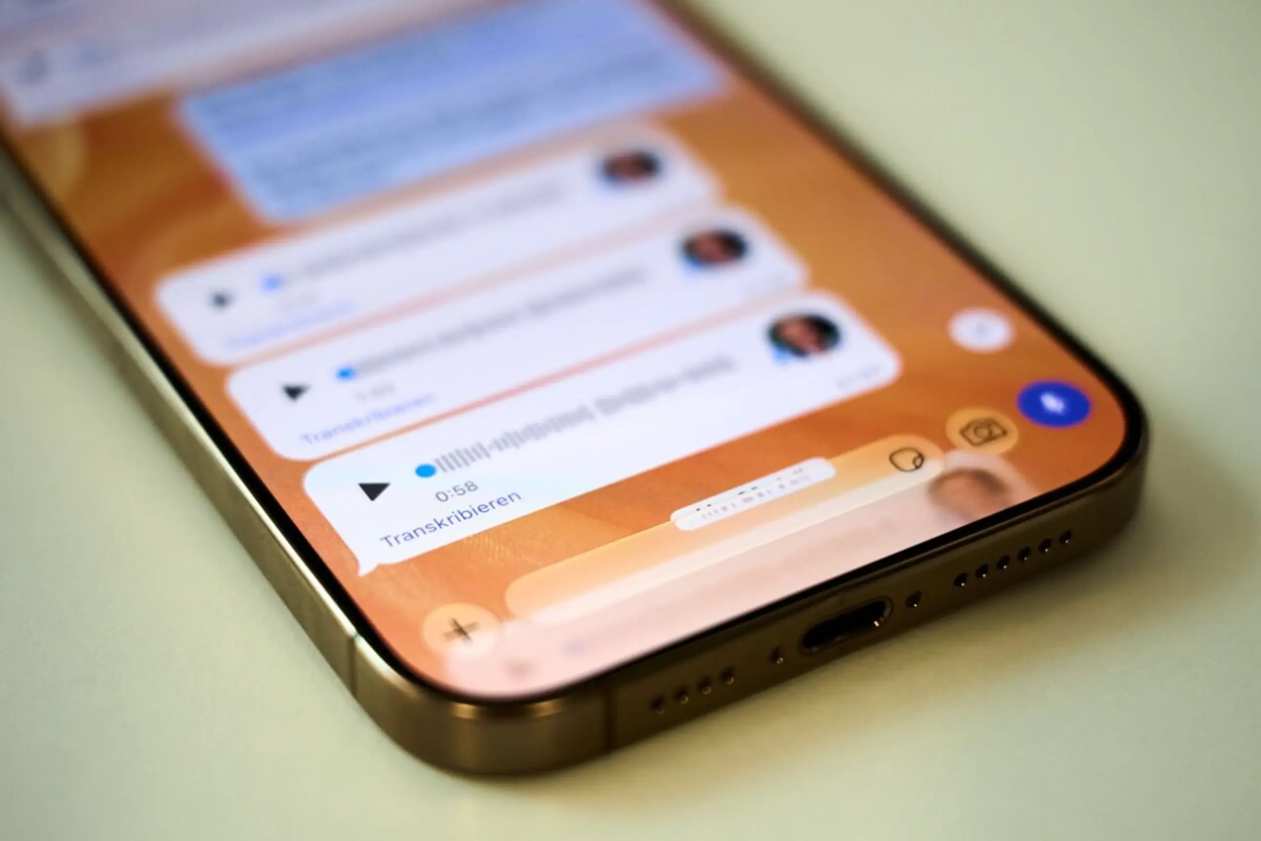 Die Assistenzfunktion Siri muss zum Transkribieren aktiviert sein