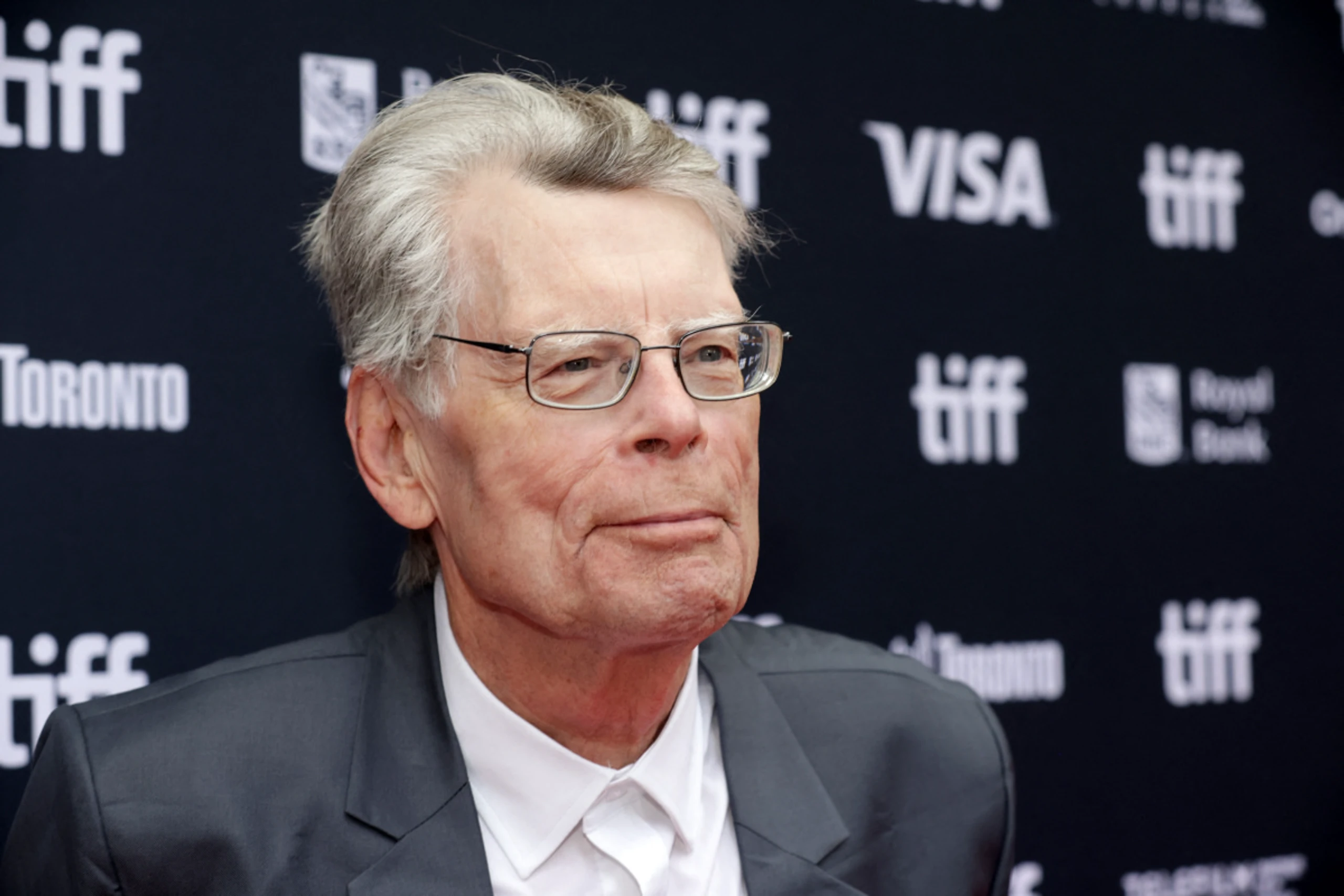 Stephen King führt wieder in die Mittwelt
