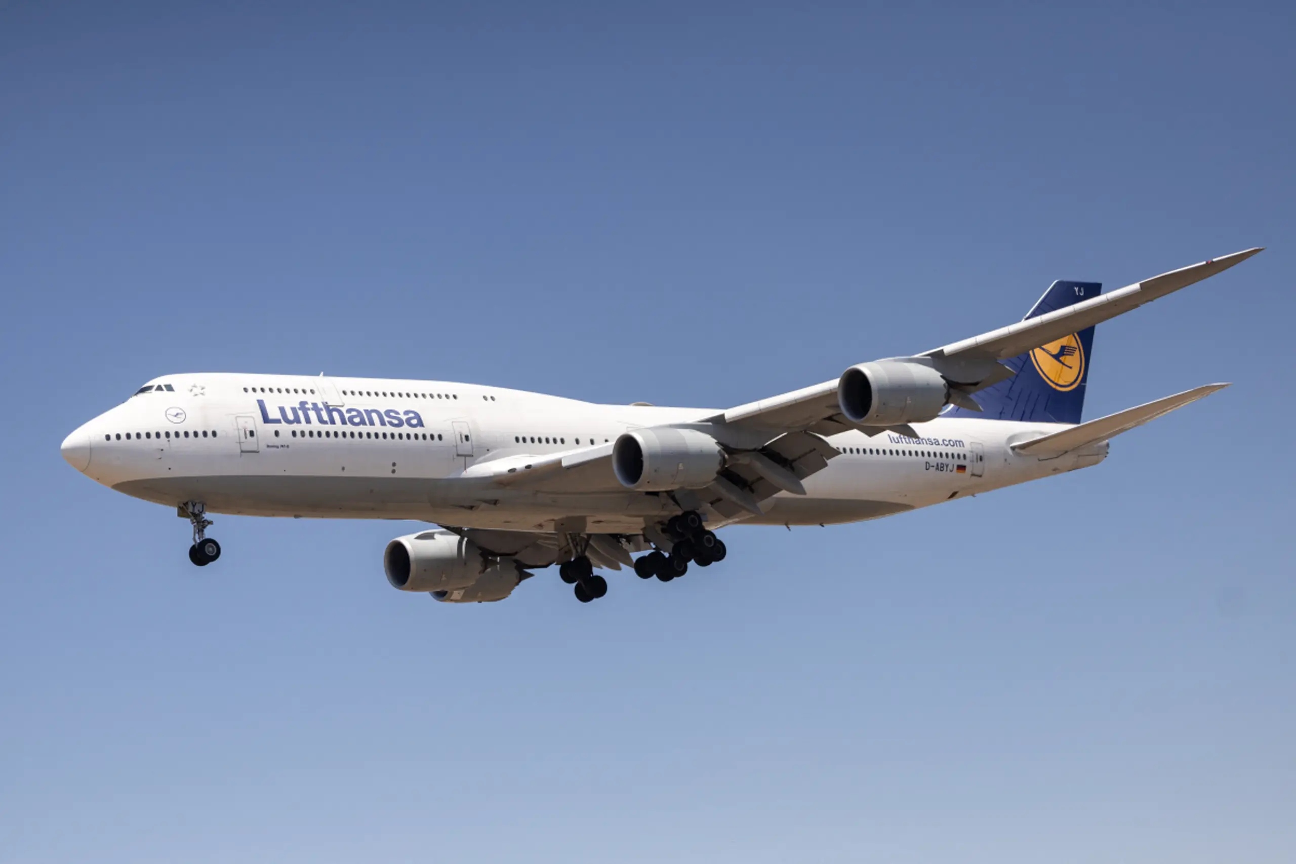 Flugzeuge sollen bereits vor Frankfurt zusätzlichen Kraftstoff tanken