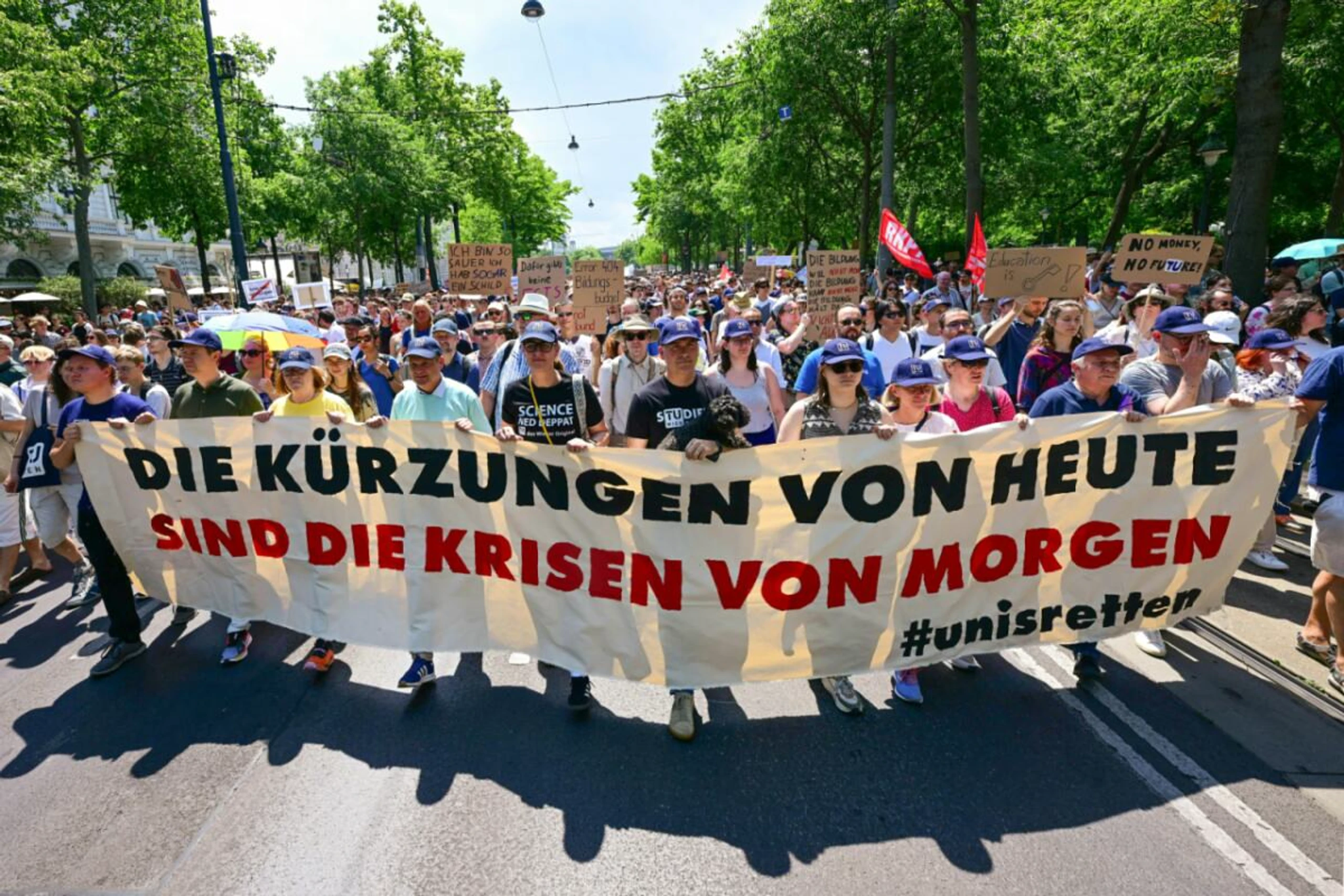 Bereits im Frühjahr wurde gegen das Uni-Budget protestiert
