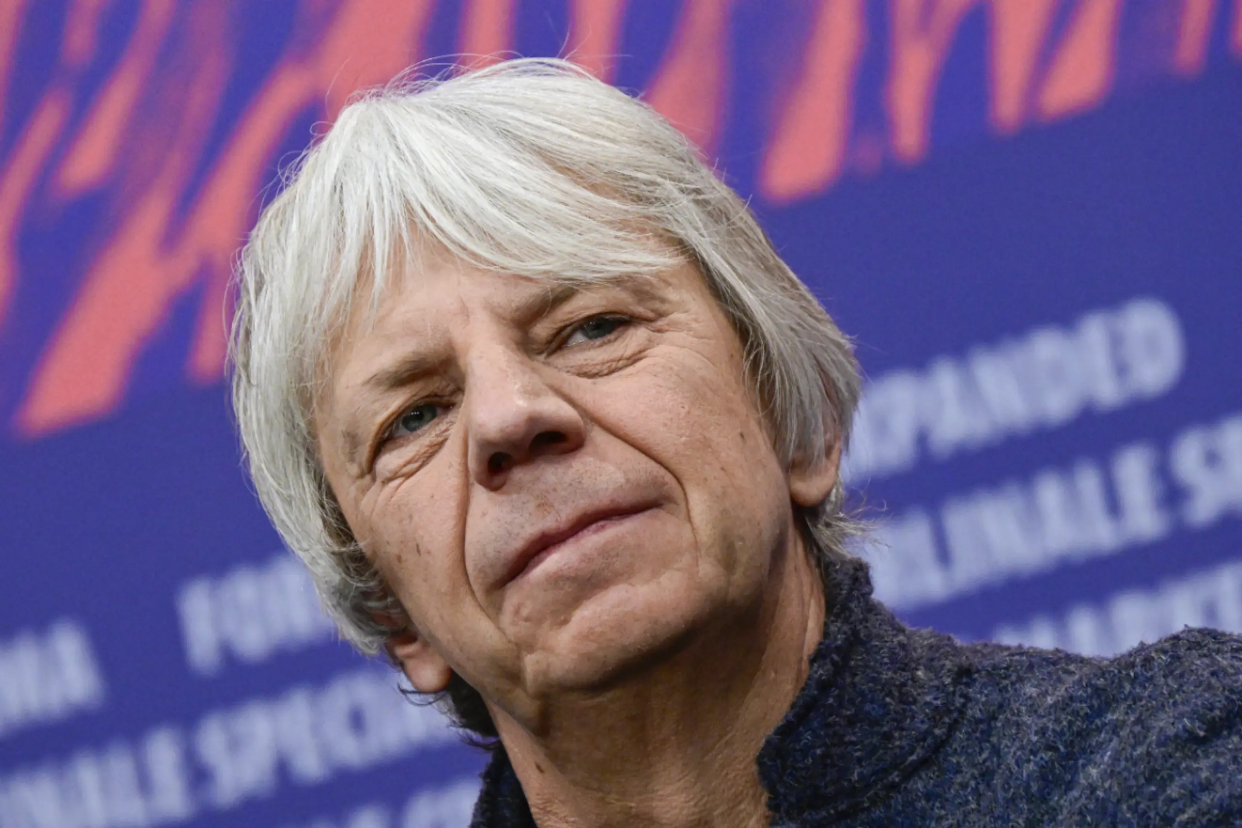 Andreas Dresen mag es, im Alltag herum zu rühren