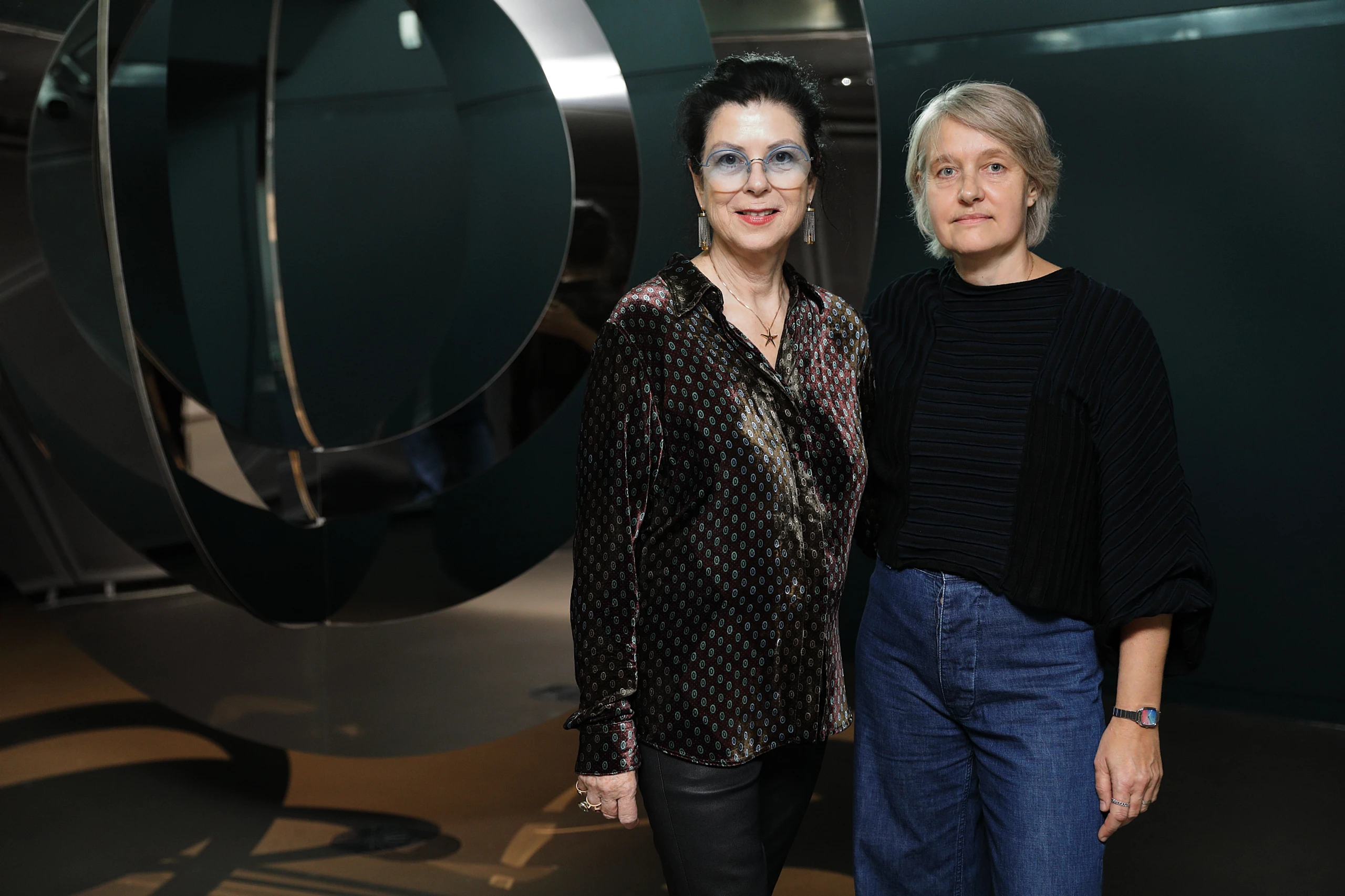 Preview: Eva Schlegel setzt Gravitation in Graz außer Kraft