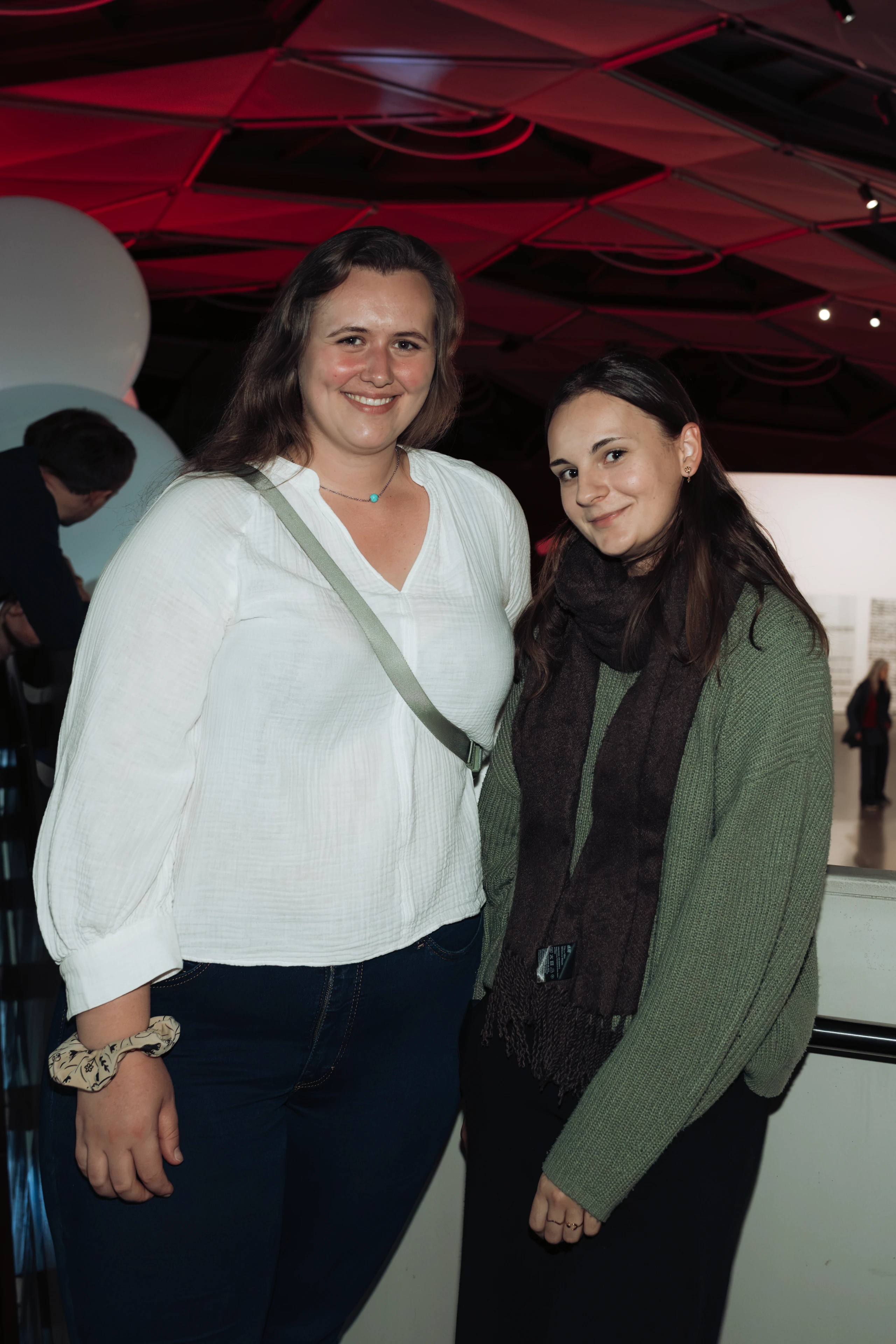 Eröffnung "Falling up" im Kunsthaus Graz – Bild 80 von 94