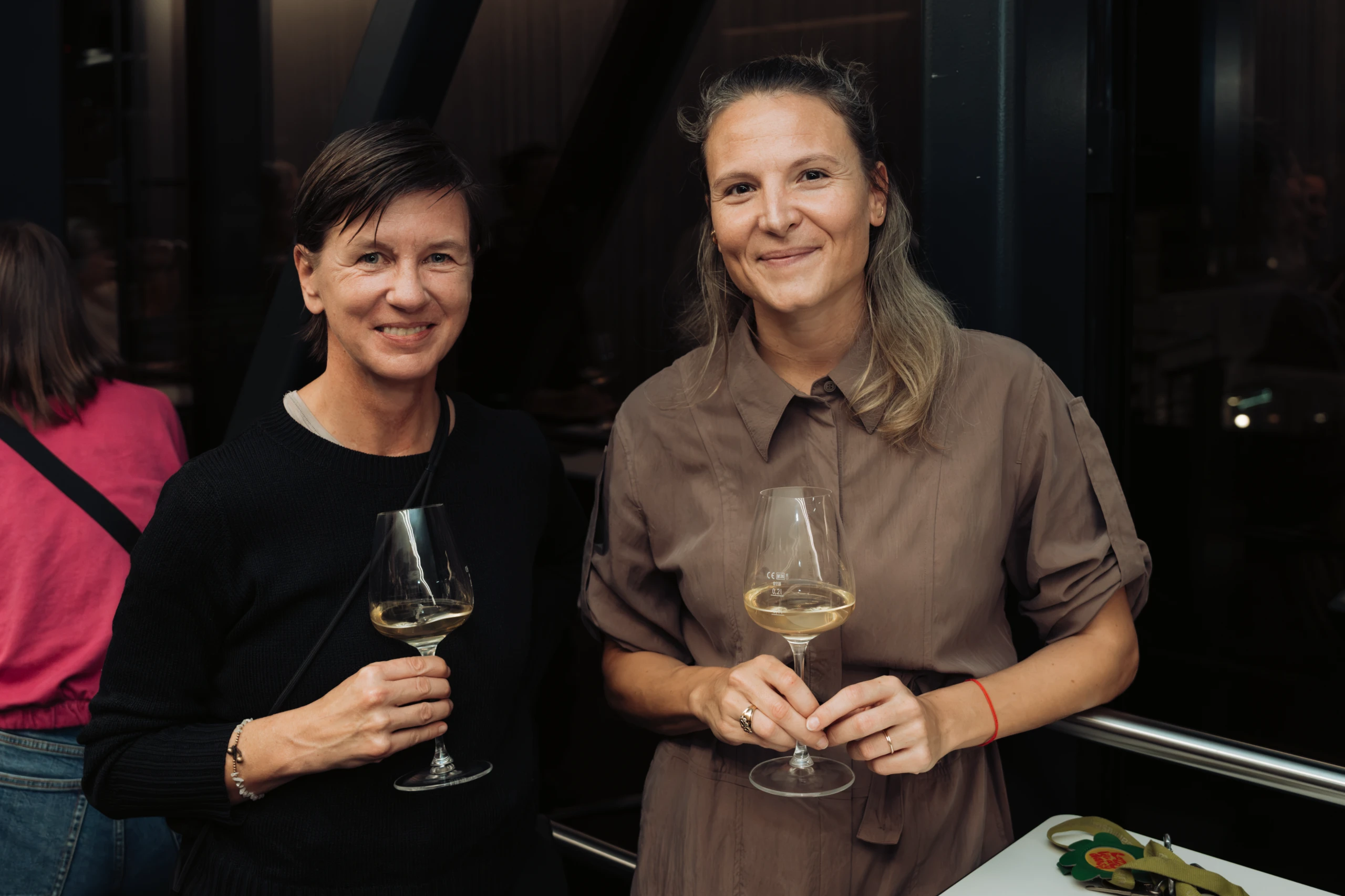 Eröffnung "Falling up" im Kunsthaus Graz – Bild 76 von 94
