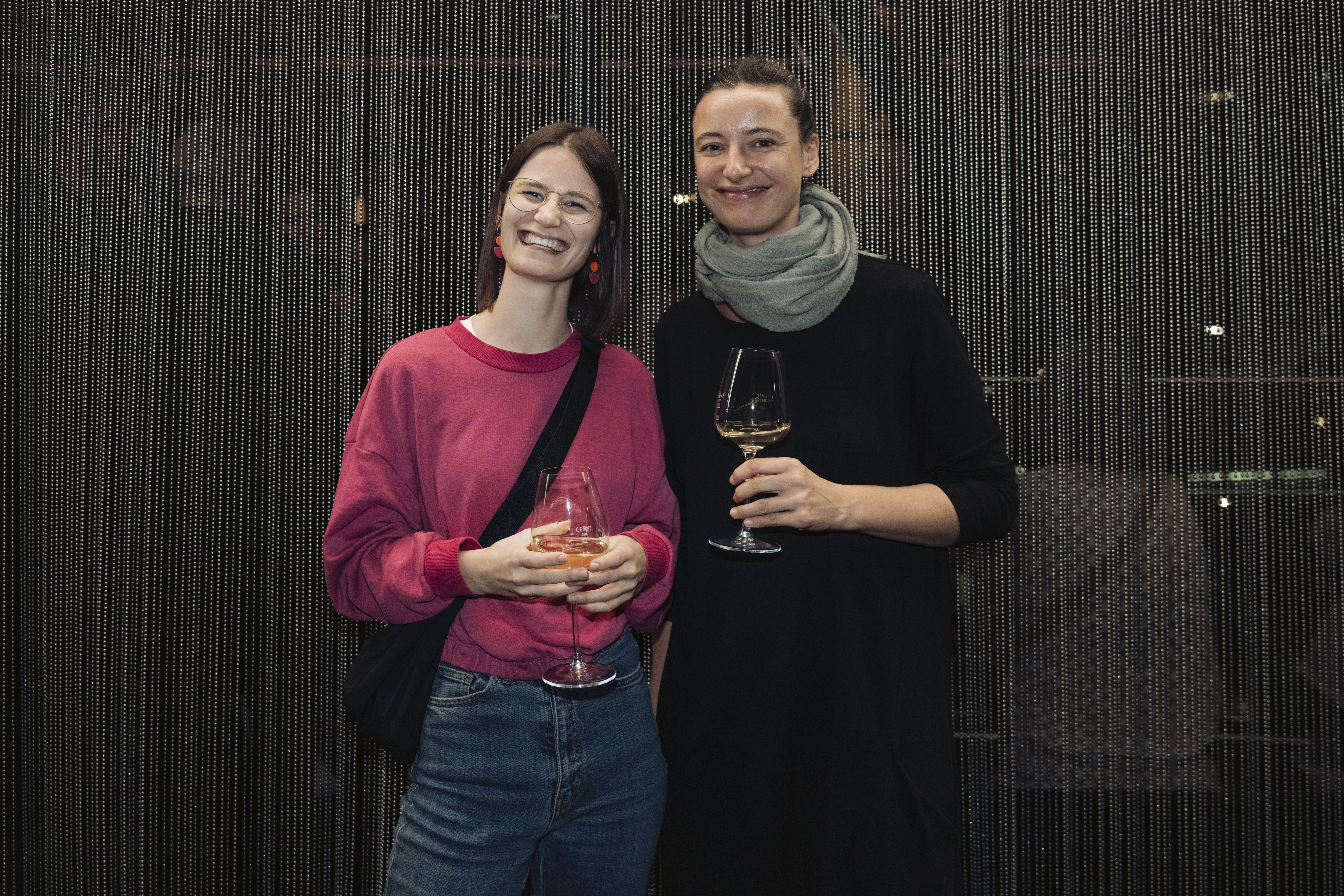 Eröffnung "Falling up" im Kunsthaus Graz – Bild 58 von 94