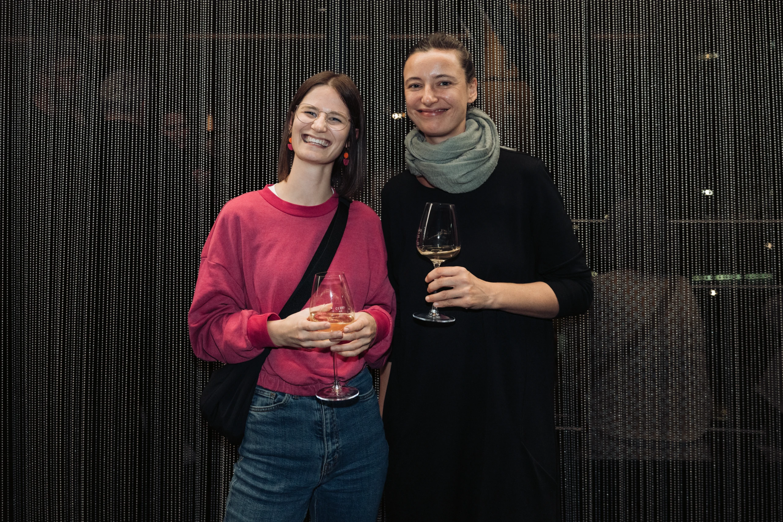 Eröffnung "Falling up" im Kunsthaus Graz – Bild 58 von 94