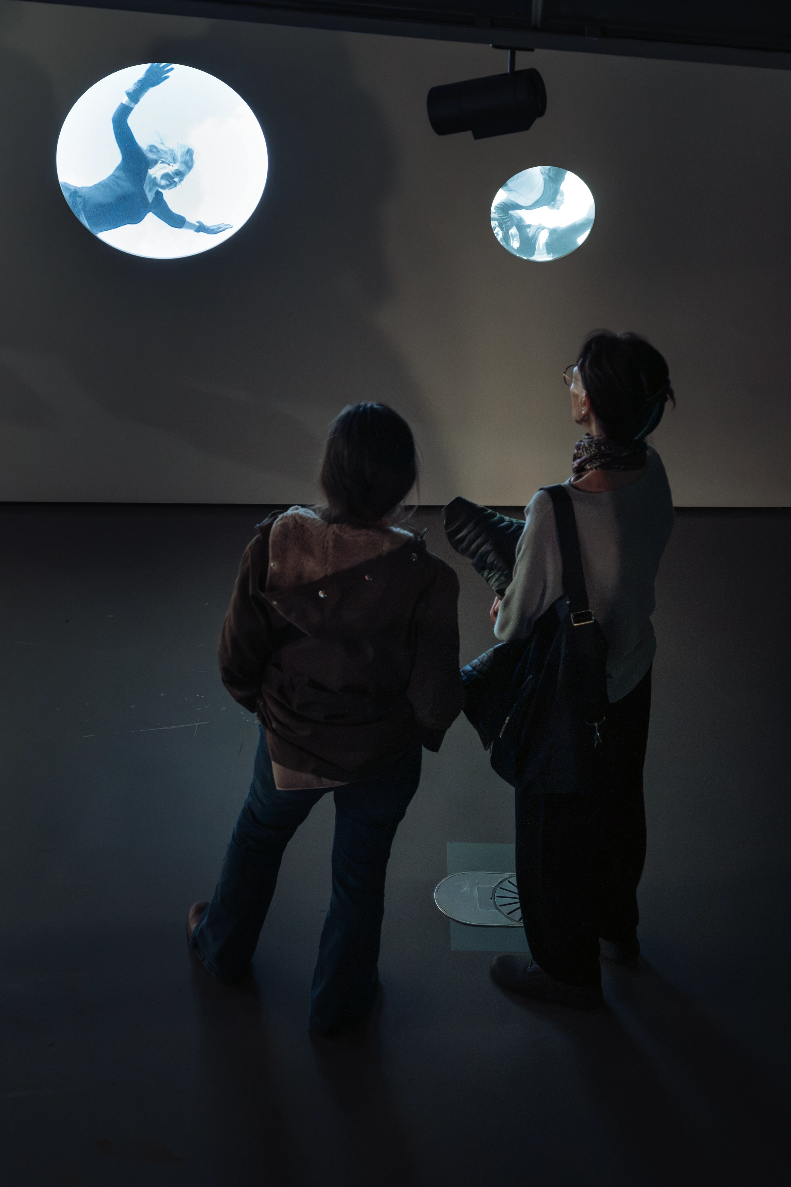 Eröffnung "Falling up" im Kunsthaus Graz – Bild 55 von 94