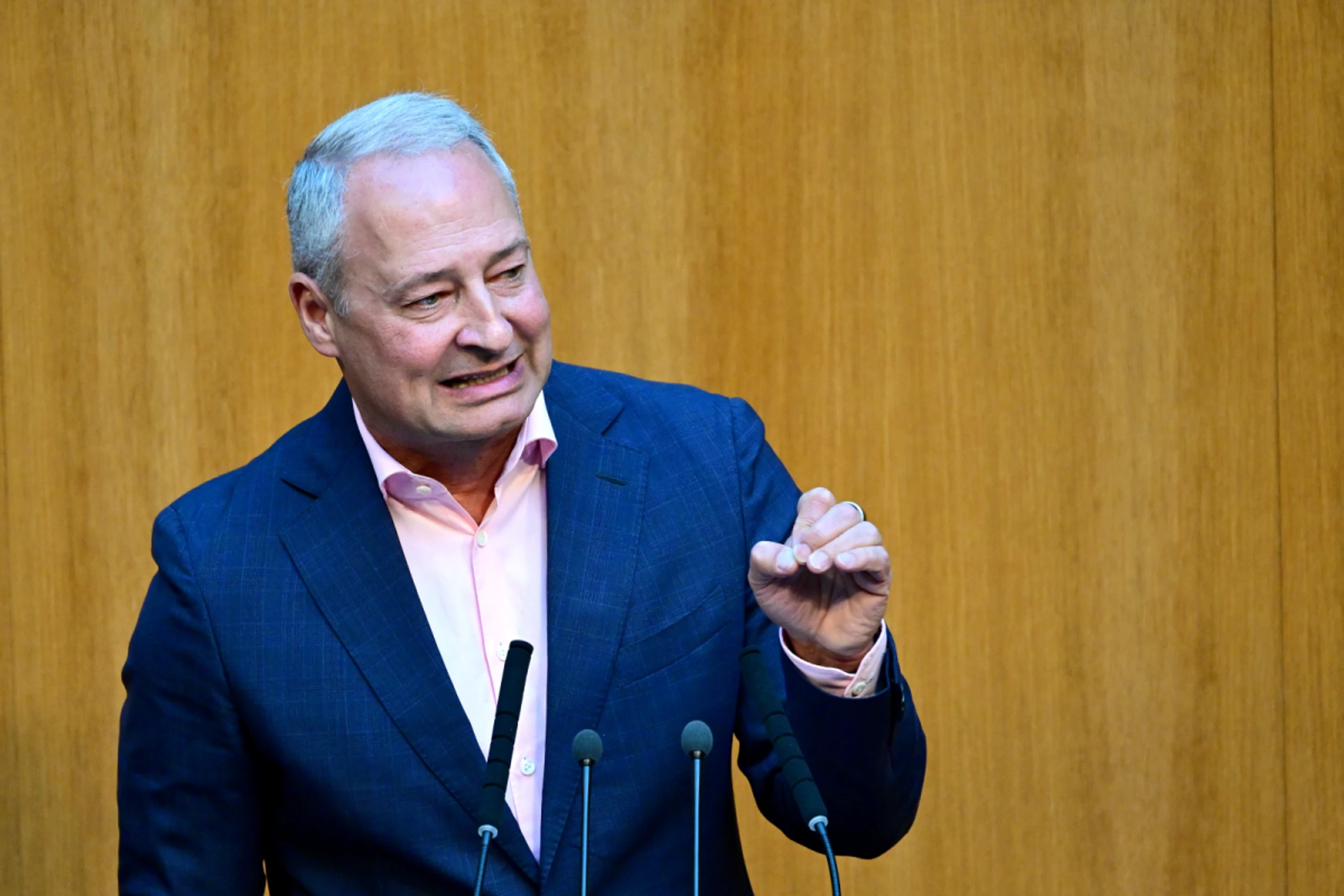Andreas Schieder: Heute als Wahlbeobachter in Serbien