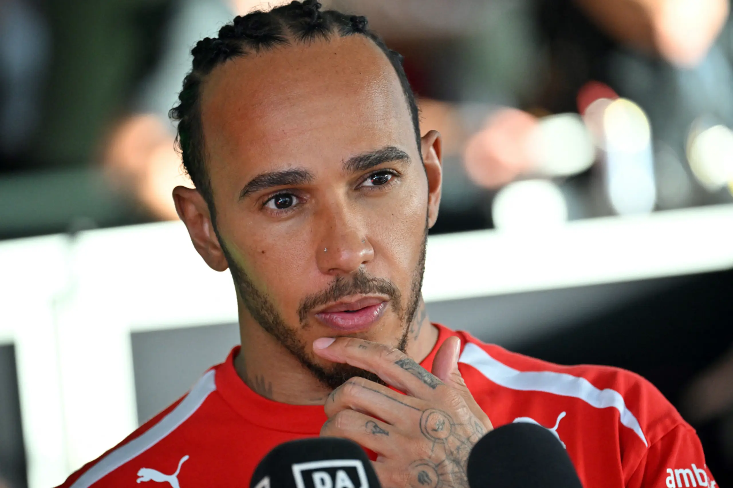 Lewis Hamilton befeuert Gerüchte um Beziehung mit Kim Kardashian
