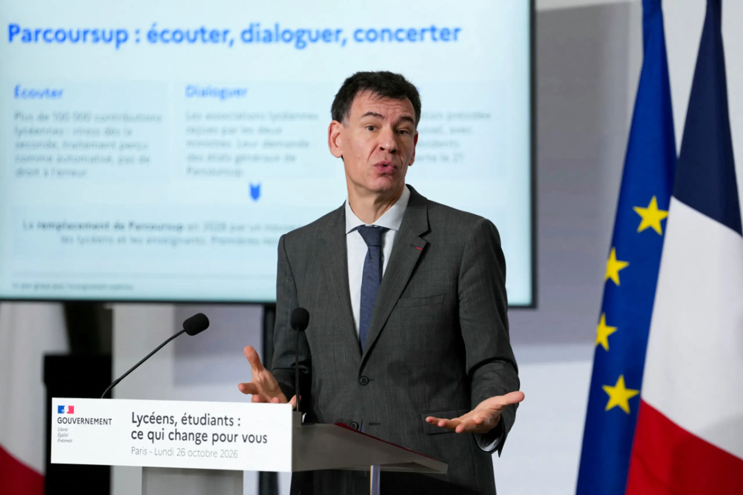 Hochschulminister Philippe Baptiste während der Pressekonferenz