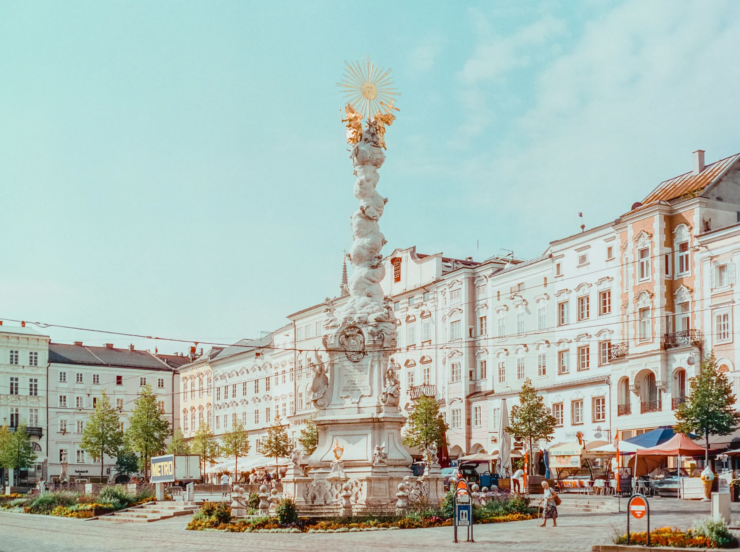 Hauptplatz in Linz mit der Dreifaltigkeitssäule